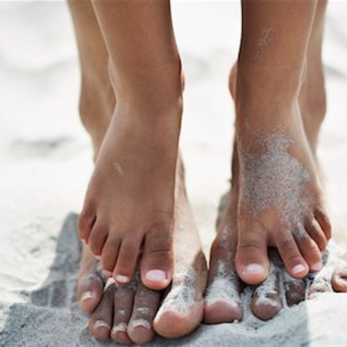 7 struggles People With Small Feet Can Relate To