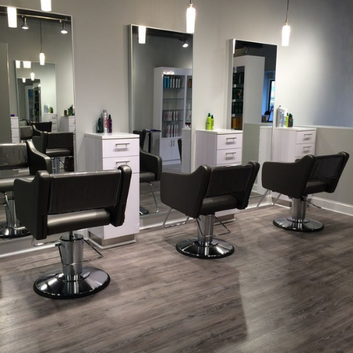 10 Types Of People You’ll Find In A Salon