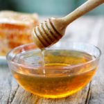If You’re Really a Sweet Tooth, Try Eating Honey with These Foods Today