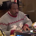 Why Workplaces Need to Ban Secret Santa 