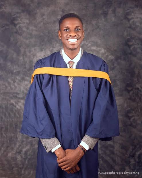 We Ranked The Convocation Gowns of 15 Nigerian Public Universities 