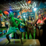 QUIZ: What Kind of House Party Guest Are You?