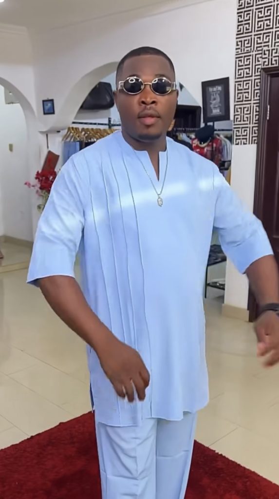 Man Wearing The Skyline Pleat Senator Design