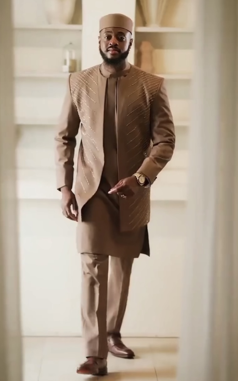 Man Wearing Prestige Set Senator Design