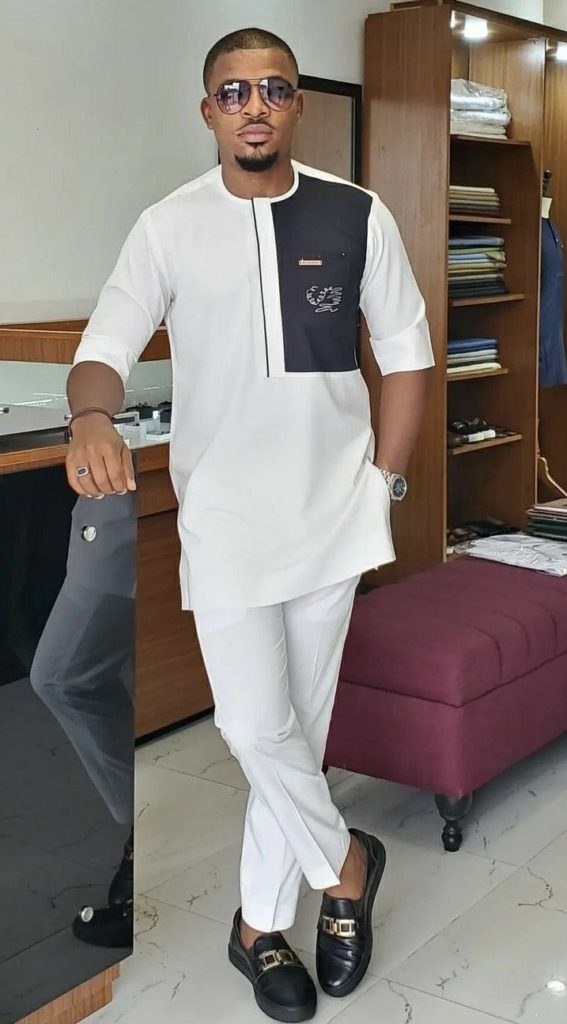 Man Wearing The Monochrome Block Flip Senator Design