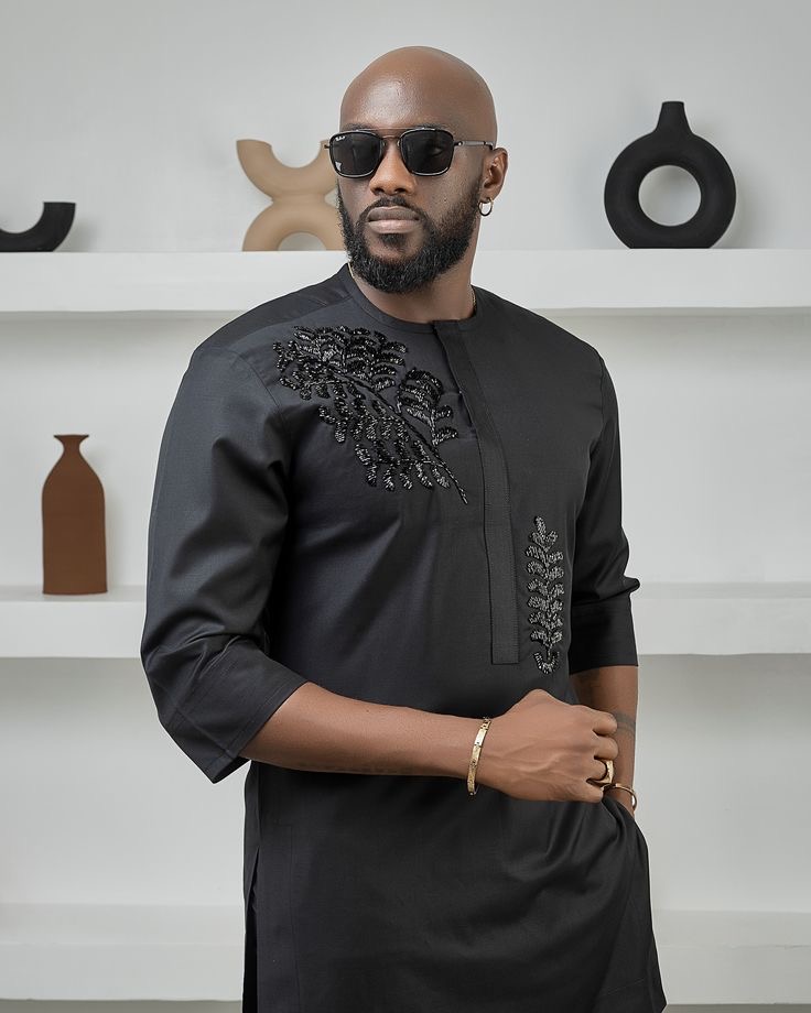 Man Wearing Elegant Embroidery Senator Design