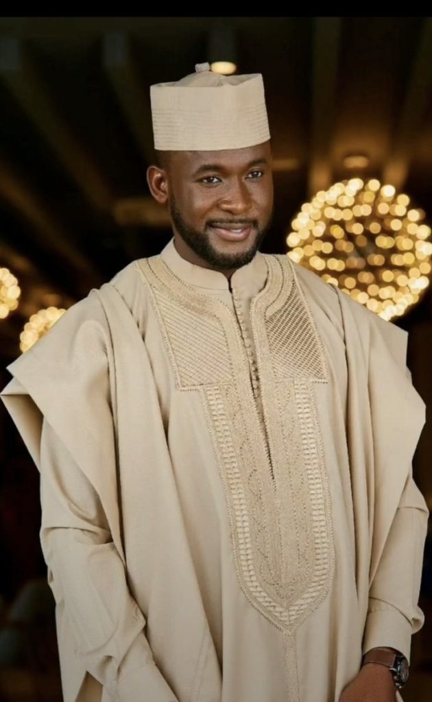 Man wearing Royal Sand Agbada style for men