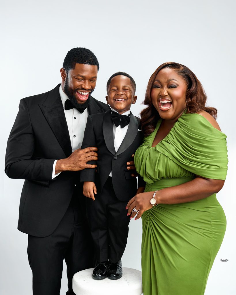 Stand Nze and Jesica Obasi with their son, and 11 Other Couples Who Had the Internet Talking