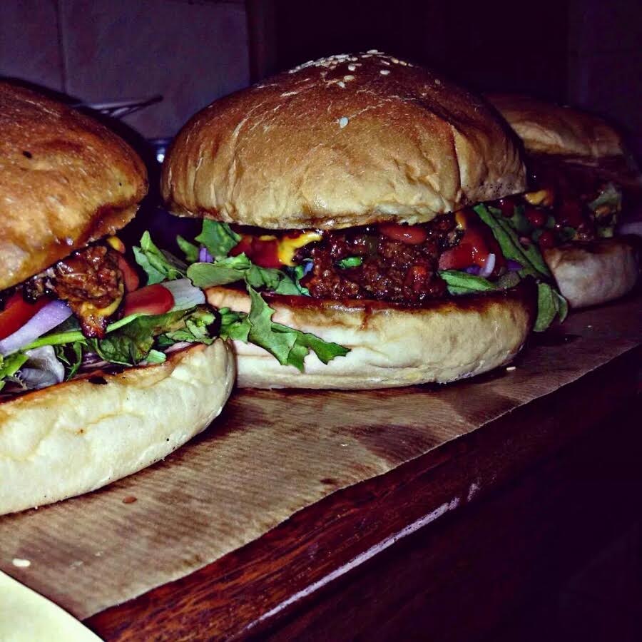 The Foodie’s Guide to the Twitter Premier League